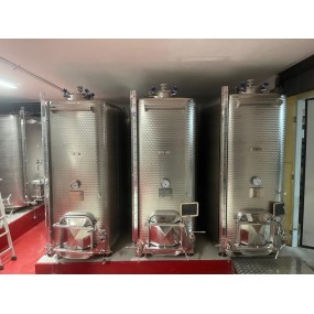Cuves forme Parallélépipédiques pour vinification rouge